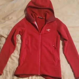 Arc'teryx arcteryx red zip jacket EUC